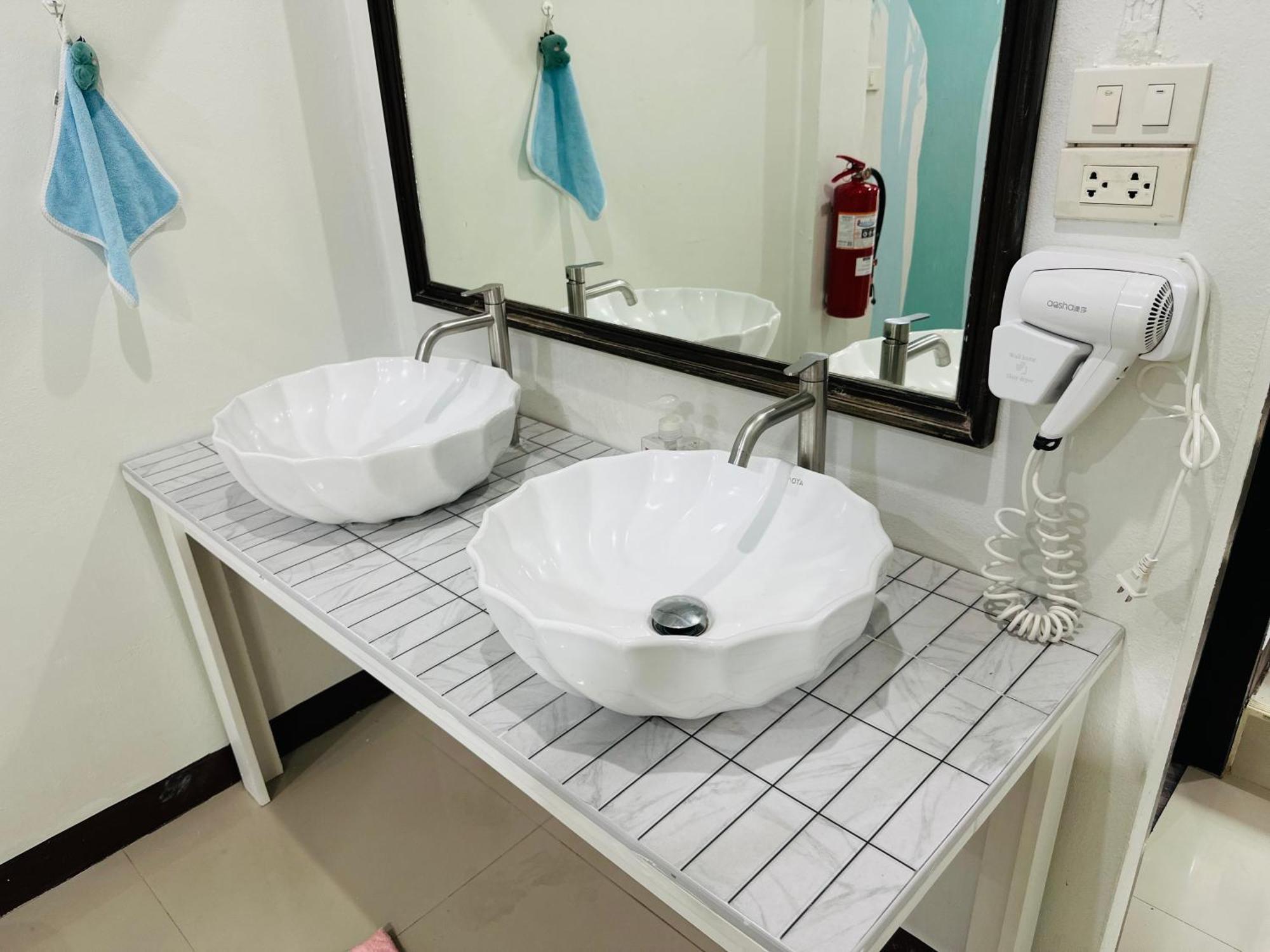 Potae'S House Hostel เชียงใหม่ ภายนอก รูปภาพ